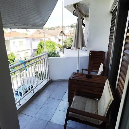 Apartment 211 *
