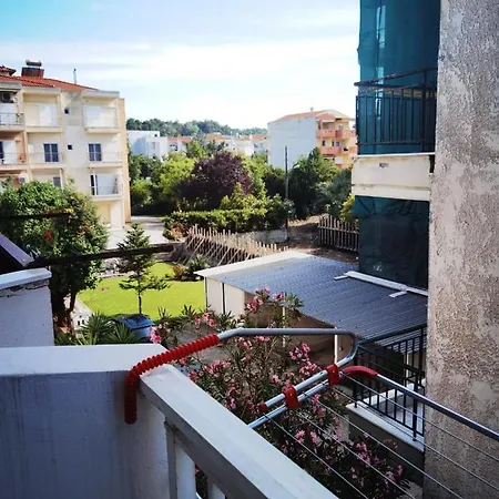 Apartment 211 *