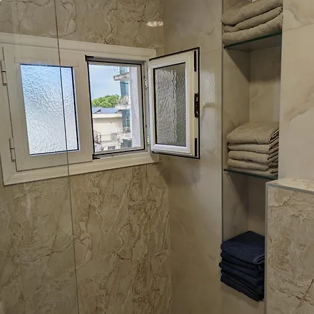 211 Apartment *