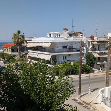 211 Appartement Neoi Epivatai