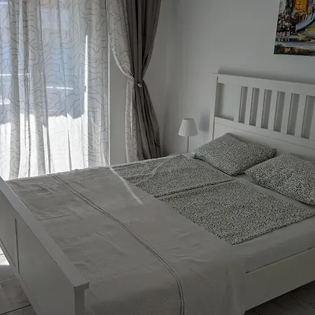 Apartmán 211 *